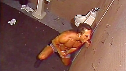 Sexy dark brown gets a mouthful jade bukkake room elen