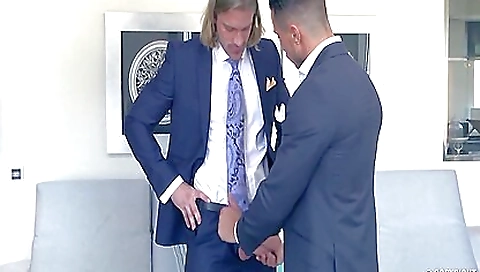 Make & masturbation in with a hot tub