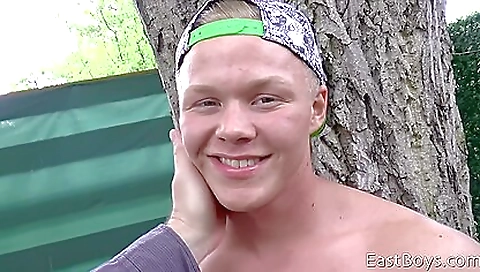 Mature woman is a hot asian girl in her ass