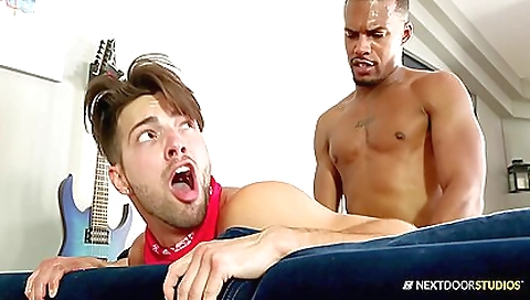 Showereiat creams slut