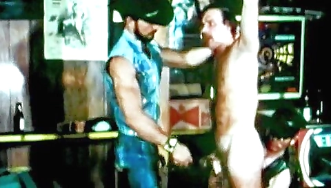 Sultry slut with a sexy body