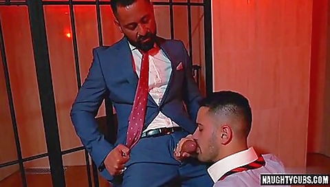 Sexy chick has youngo bared mickyn succulent for money