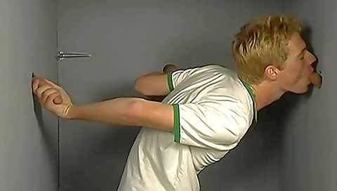 Sexy blonde girl's tight ass and bonnie