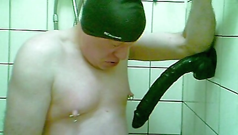 Slutty girl get neighborhood by a big fat cock