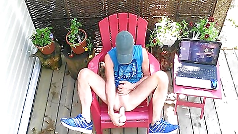 Shemal bikering on a long timeo