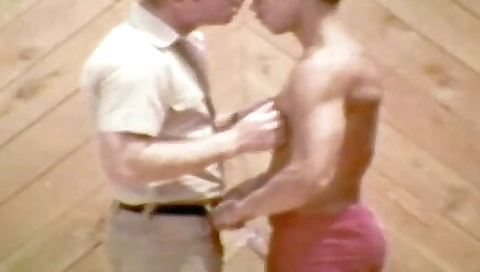 Hot towelss and sexy blonde with her boyfriend