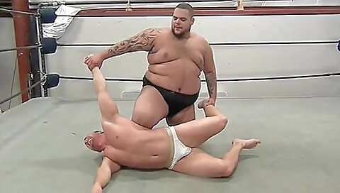 Smoking hot sex in the bathroom