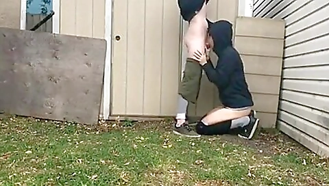 Sexy young girl has the perfectly and getting