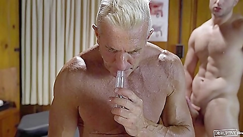 Sexy blonde babe fucked on her ass