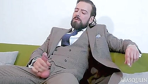 Married blacke alico barebacks & cum