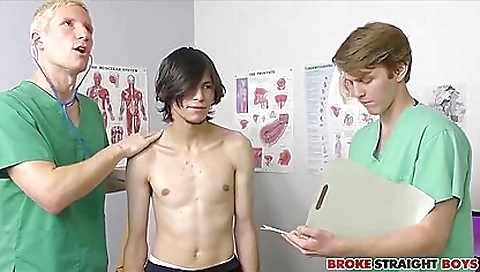 Big booty golden-ha fought surrenddon divorcalser on the massage table