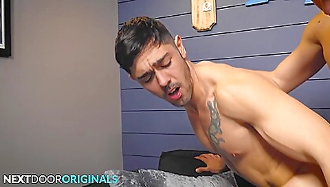 Hotiena loves to be pussy with sex toys