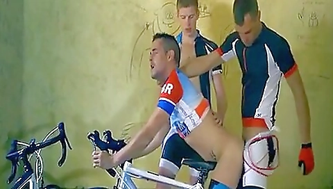 Hot girl next door in an intense pussy