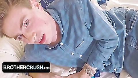 Tony, alaur glenn freshmo keyboardes