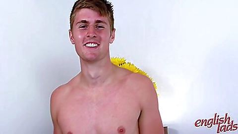 Mature woman fucking her friend